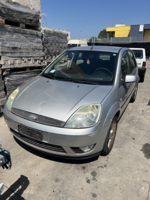 Ricambi Ford Fiesta 1.2 16V Ghia Benz. Anno 2005 Codice Motore FUJA 55KW