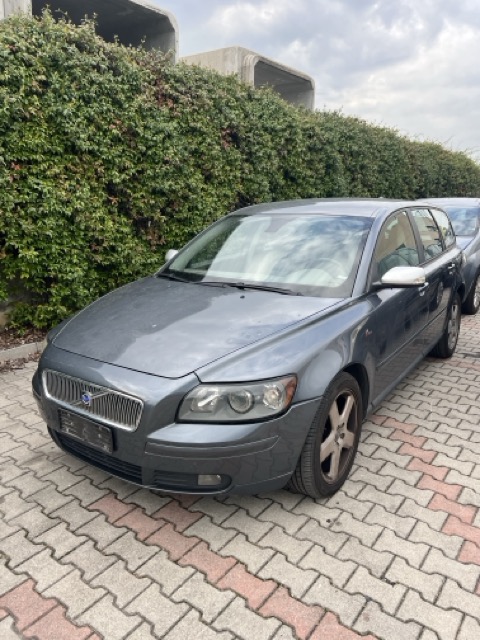 Ricambi Volvo V50 2.0 D. SW Anno 2006 Codice Motore D4204T 100KW