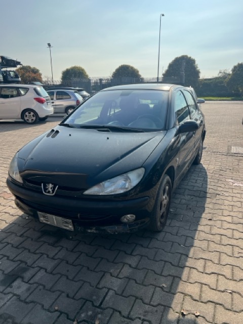 Ricambi Peugeot 206 1.4 Benz. Anno 2001 Codice Motore KFW 55KW