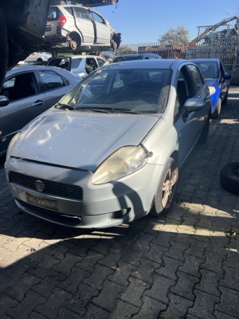 Ricambi Fiat Grande Punto 1.4 5P Anno 2007 Codice Motore 350A1000 57KW