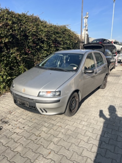 Ricambi Fiat Punto 1.2 ELX 5P Anno 2002 Codice Motore 188A4000 44KW