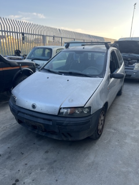 Ricambi Fiat Punto Van 1.9 Diesel Anno 2000 Codice Motore 188A3000 44KW