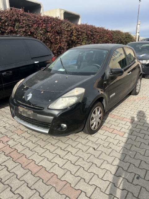 Ricambi Renault Clio 3a serie 1.2 16V 3P anno 2010 Codice Motore D4FD7 55KW