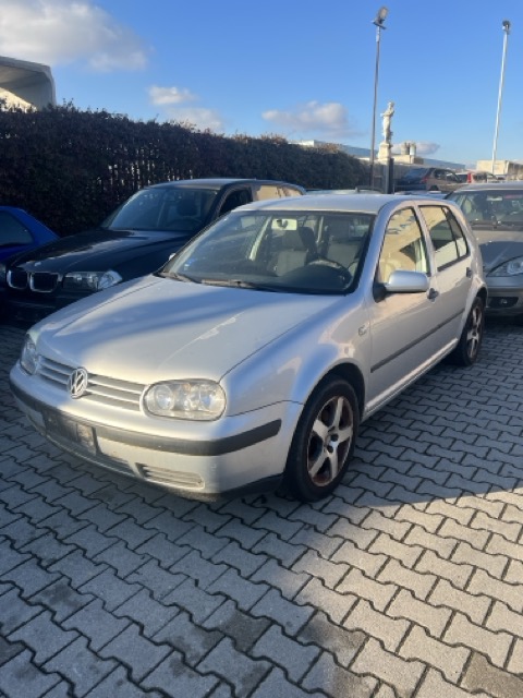 Ricambi Volkswagen Golf 1.9 TDI Anno 2002 Codice Motore AJM  85KW