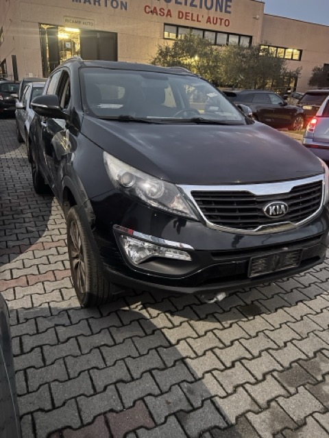 Ricambi Kia Sportage 3a Serie 1.7 CRDI VGT 2WD Suv anno 2013 Codice Motore D4FD 85KW