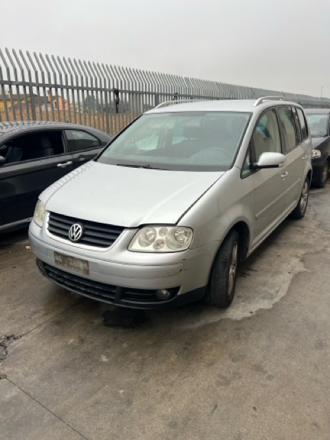 Ricambi Volkswagen Touran 1.6 16V FSI Anno 2005 Codice Motore BLF 85KW