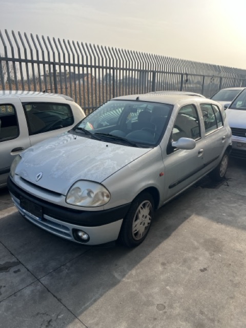 Ricambi Renault Clio 2a Serie 1.2 RT Anno 2001 Codice Motore D7FG7 43KW