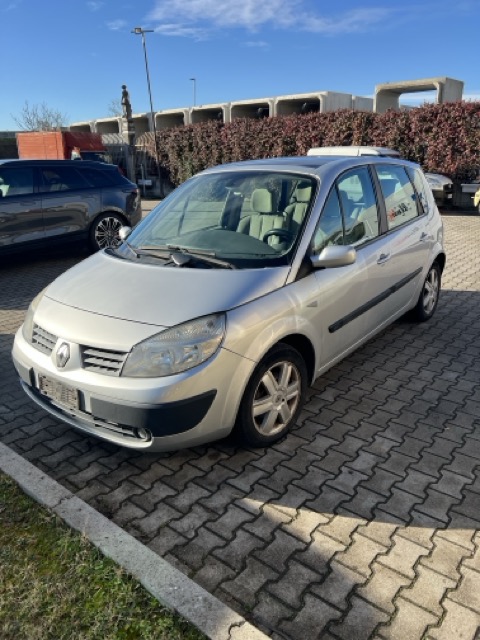 Ricambi Renault Megane  Scenic 1.5 D. Anno 2006 Codice Motore K9KP7 78KW